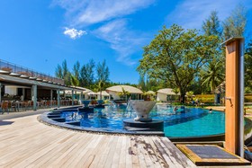 Mai Khaolak Beach Resort & Spa