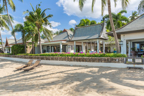 Miskawaan Beachfront Villas