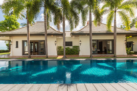 Miskawaan Beachfront Villas