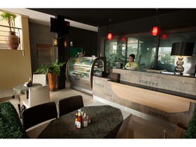 The Green Plaza Hotel