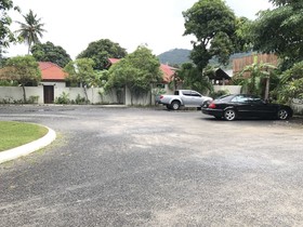 The Living Pool Villas