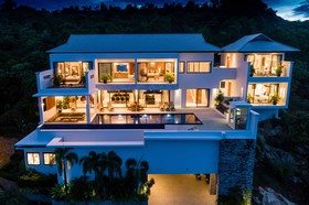 Beach View Villa