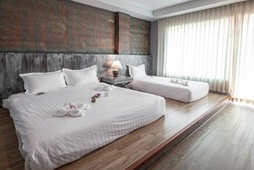Chaweng Palace Hotel