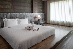 Chaweng Palace Hotel