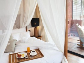 Hansar Samui Resort & Spa