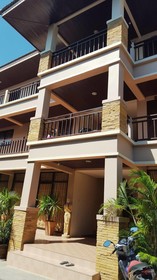 Panupong Hotel