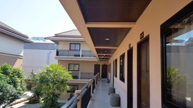 Panupong Hotel