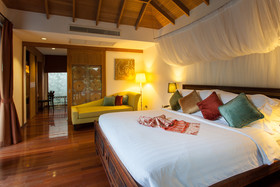 Tango Luxe Beach Villa Samui