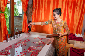 Tango Luxe Beach Villa Samui
