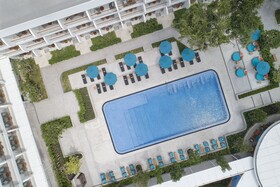 Avani Chaweng Samui Hotel & Beach Club