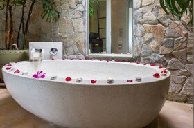 Baan Fan Noi Villa