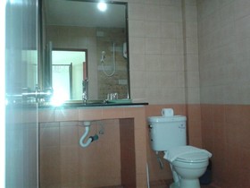 Baan Kluaymai Guesthouse