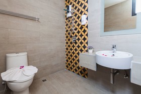 Behind The Scene Hotel Club @ Samui