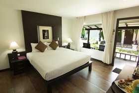 Chaweng Cove Beach Resort
