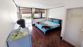 Lotus Friendly Hotel