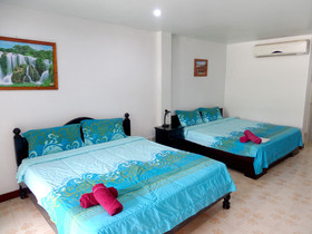 Lotus Friendly Hotel