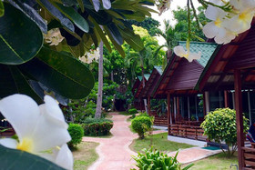 Marine Chaweng Beach Bungalows