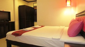 Queen Boutique Hotel