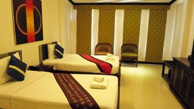Queen Boutique Hotel