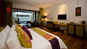 Sareeraya Villas & Suites