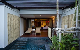 Sareeraya Villas & Suites