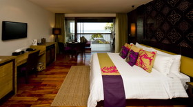 Sareeraya Villas & Suites