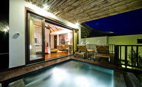 Sareeraya Villas & Suites