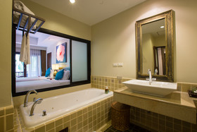 Fair House Beach Resort & Hotel
