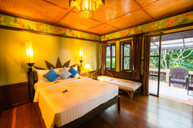 Fair House Beach Resort & Hotel
