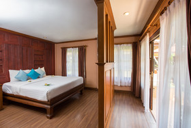 Fair House Beach Resort & Hotel