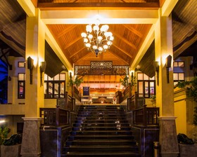 Fair House Beach Resort & Hotel