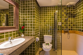 Fair House Beach Resort & Hotel