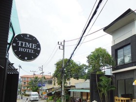 Baanpoon Apartment