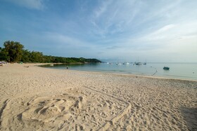 Bay Beach Resort