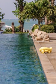 Bay Beach Resort