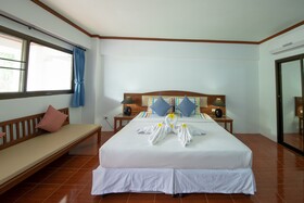 Bay Beach Resort
