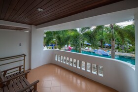 Bay Beach Resort