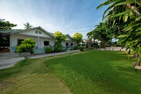 Bay Beach Resort