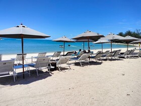 Bay Beach Resort