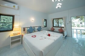 Bay Beach Resort