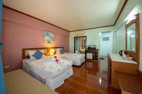 Bay Beach Resort
