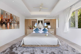 Villa Blue Amber