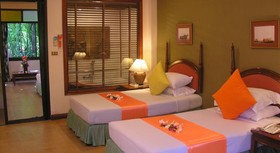 White House Beach Resort & Spa