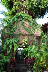 White House Beach Resort & Spa