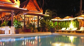 White House Beach Resort & Spa