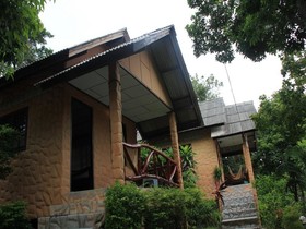 Moon Paradise Resort