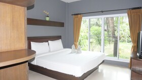 Airport Garden Resort