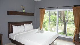 Airport Garden Resort