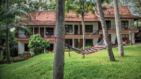 Alpha Gay Resort & Spa