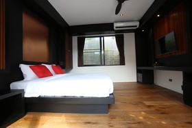 Ample Samui
